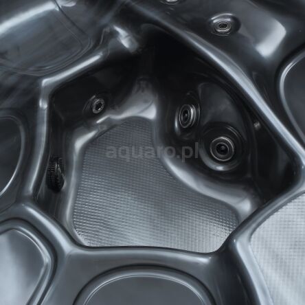 Wanna z hydromasażem LuxSpa Livsia